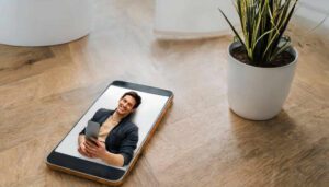 Online Dating Scam - don't be a victim